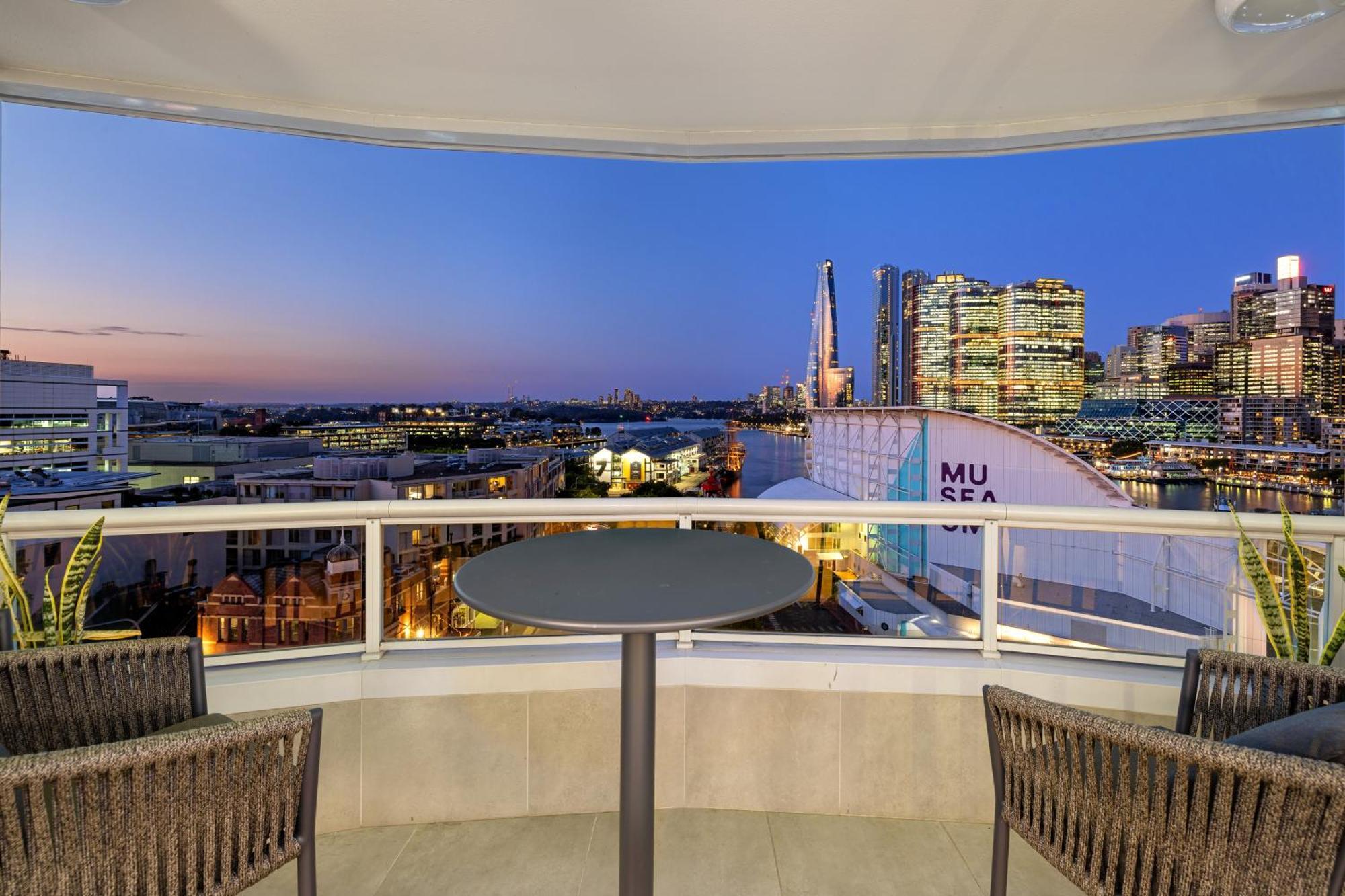 3 Bedroom Darling Harbour Apartment Sydney Luaran gambar